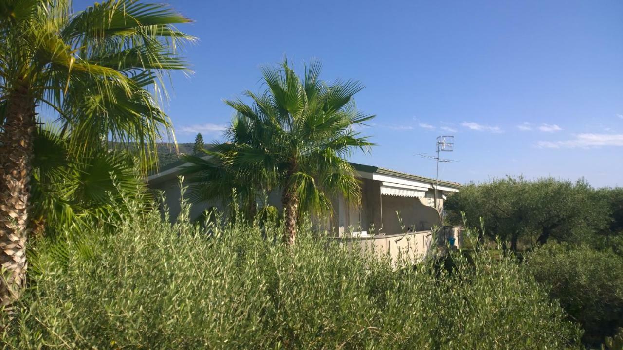 La Scogliera Del Capo Santa Maria (Vibo Valentia) Exterior foto