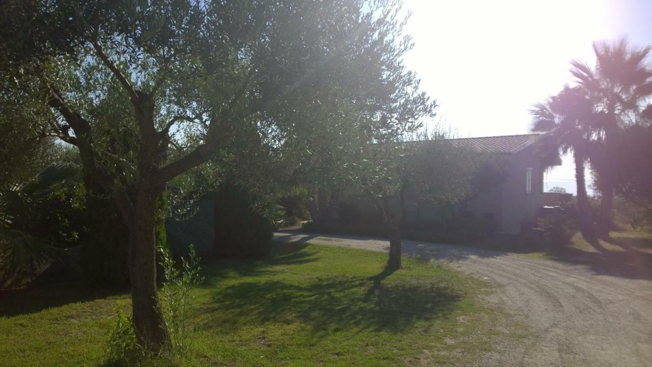 La Scogliera Del Capo Santa Maria (Vibo Valentia) Exterior foto